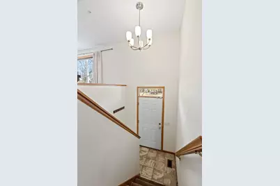 7640 Zane Avenue N, Brooklyn Park, MN 55443 - Photo 6