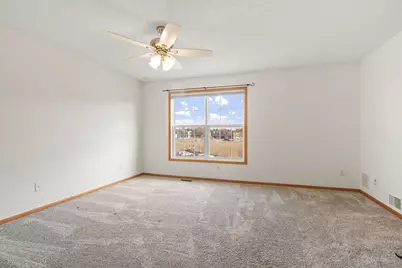 7640 Zane Avenue N, Brooklyn Park, MN 55443 - Photo 18