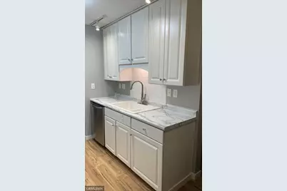 2800 Hillsboro Avenue N #105, New Hope, MN 55427 - Photo 2