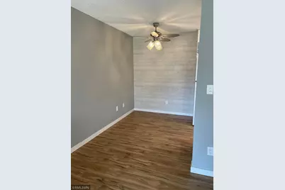 2800 Hillsboro Avenue N #105, New Hope, MN 55427 - Photo 6