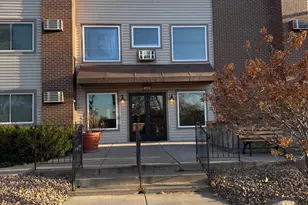 2800 Hillsboro Ave N, New Hope, MN 55427 - Photo 14