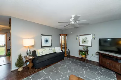 978 17th Street SE, Rochester, MN 55904 - Photo 4