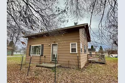 222 W Woodrow Street, Grygla, MN 56727 - Photo 2