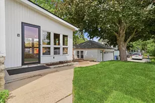 2331 Arthur Street NE, Minneapolis, MN 55418 - Photo 60