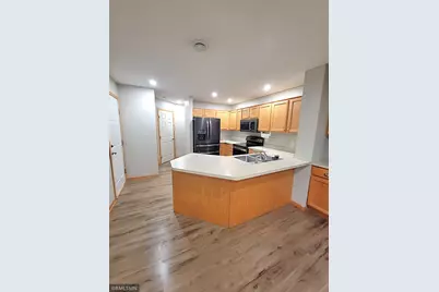 3553 Sterling Heights Drive #B, River Falls, WI 54022 - Photo 4