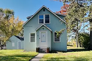 1697 Payne Ave, Maplewood, MN 55117 - Photo 1