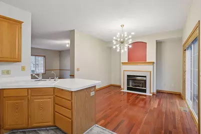 725 Fairfield Circle, Hopkins, MN 55305 - Photo 8