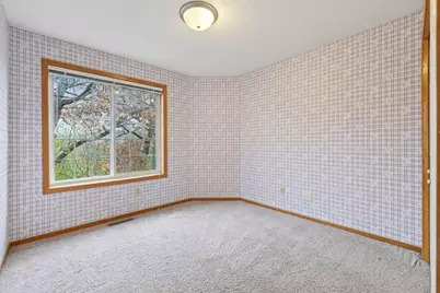 725 Fairfield Circle, Hopkins, MN 55305 - Photo 14