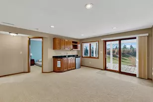 2280 Coral Ct NE, Rochester, MN 55906 - Photo 20