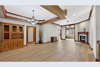 2280 Coral Court NE, Rochester, MN 55906 - Photo 2