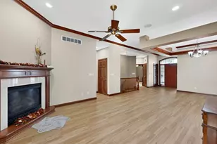 2280 Coral Ct NE, Rochester, MN 55906 - Photo 4