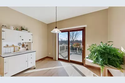 2280 Coral Court NE, Rochester, MN 55906 - Photo 8