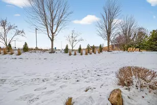 2280 Coral Ct NE, Rochester, MN 55906 - Photo 36