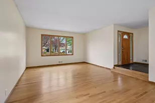 8817 Westmoreland Ln, Saint Louis Park, MN 55426 - Photo 10