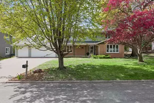8817 Westmoreland Ln, Saint Louis Park, MN 55426 - Photo 1