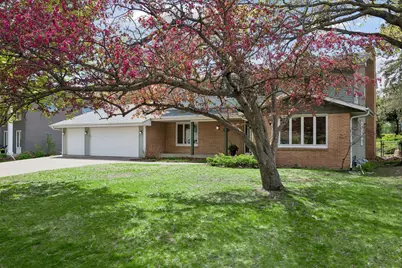 8817 Westmoreland Lane, Saint Louis Park, MN 55426 - Photo 2