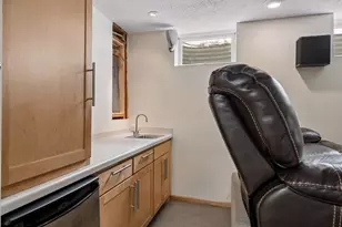8817 Westmoreland Ln, Saint Louis Park, MN 55426 - Photo 56