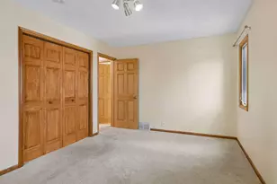 8817 Westmoreland Ln, Saint Louis Park, MN 55426 - Photo 46
