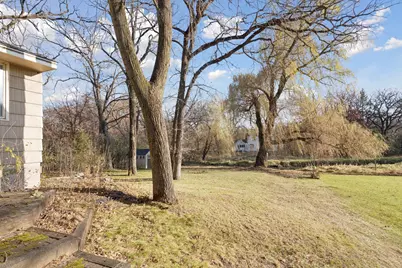 12761 Burwell Drive, Minnetonka, MN 55305 - Photo 6