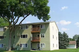 808 E Evergreen Ave, Olivia, MN 56277 - Photo 12