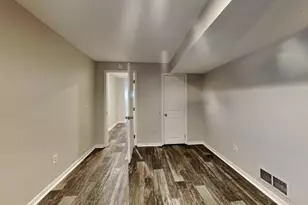 8525 Ivywood Ave S, Cottage Grove, MN 55016 - Photo 16