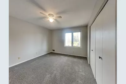 8525 Ivywood Avenue S, Cottage Grove, MN 55016 - Photo 12