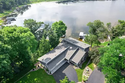 4324 Lake Point Court, Shoreview, MN 55126 - Photo 4