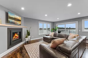 4324 Lakepoint Ct, Shoreview, MN 55126 - Photo 6