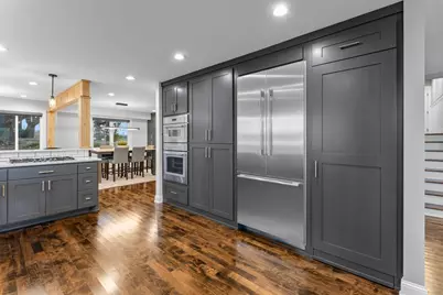 4324 Lake Point Court, Shoreview, MN 55126 - Photo 12