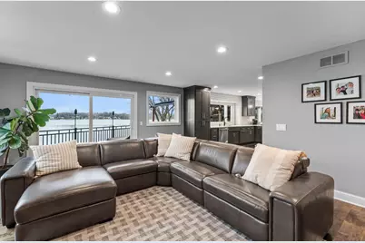 4324 Lake Point Court, Shoreview, MN 55126 - Photo 4