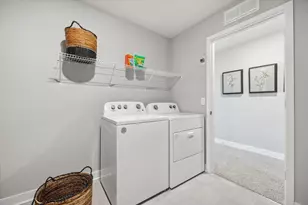 329 Sunflower Cir, Waconia, MN 55387 - Photo 24