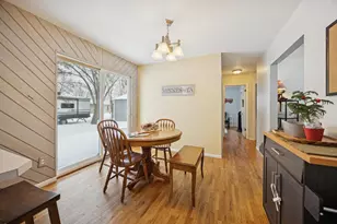 924 King Ave SW, Wadena, MN 56482 - Photo 8