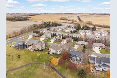 1805 Creek Lane, Northfield, MN 55057 - Photo 8