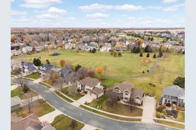 1805 Creek Lane, Northfield, MN 55057 - Photo 4