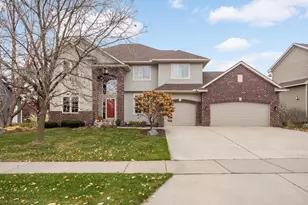 1805 Creek Ln, Northfield, MN 55057 - Photo 2