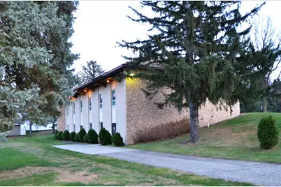 221 W 11th Street, Litchfield, MN 55355 - Photo 1