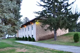 221 W 11th St, Litchfield, MN 55355 - Photo 1