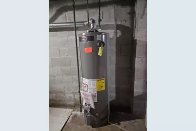 403 Broadway Avenue, Lakefield, MN 56150 - Photo 12