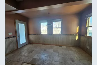 403 Broadway Avenue, Lakefield, MN 56150 - Photo 4