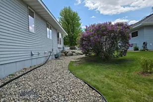 103 Sellards Ave, Dassel, MN 55325 - Photo 6
