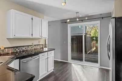 18502 Apple Tree Court, Minnetonka, MN 55345 - Photo 12