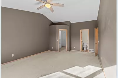 18502 Apple Tree Court, Minnetonka, MN 55345 - Photo 16