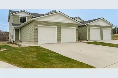 1121 Century Village Lane NE, Rochester, MN 55906 - Photo 2