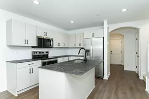 1121 Century Village Ln NE, Rochester, MN 55906 - Photo 10