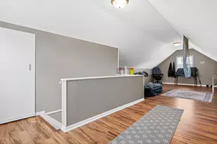 203 Moreland Ave E, West Saint Paul, MN 55118 - Photo 18