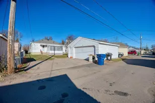 914 Michigan St, Hibbing, MN 55746 - Photo 8
