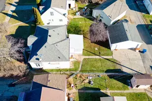 914 Michigan St, Hibbing, MN 55746 - Photo 14