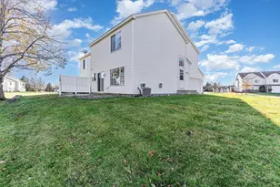 15684 Finewood Ct, Apple Valley, MN 55124 - Photo 4