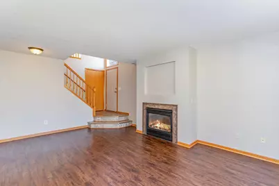 15684 Finewood Court, Apple Valley, MN 55124 - Photo 12