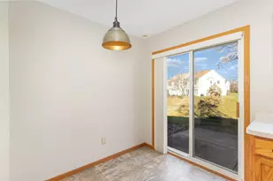 15684 Finewood Ct, Apple Valley, MN 55124 - Photo 8